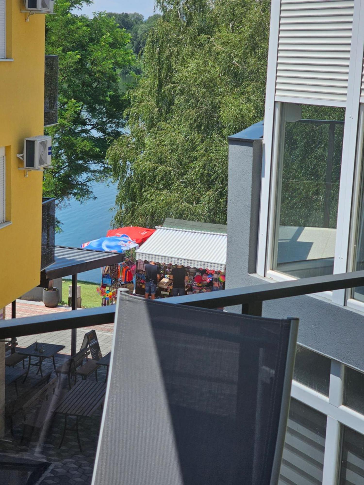 Ferienwohnung Andjelka A26 Veliko Gradište Exterior foto